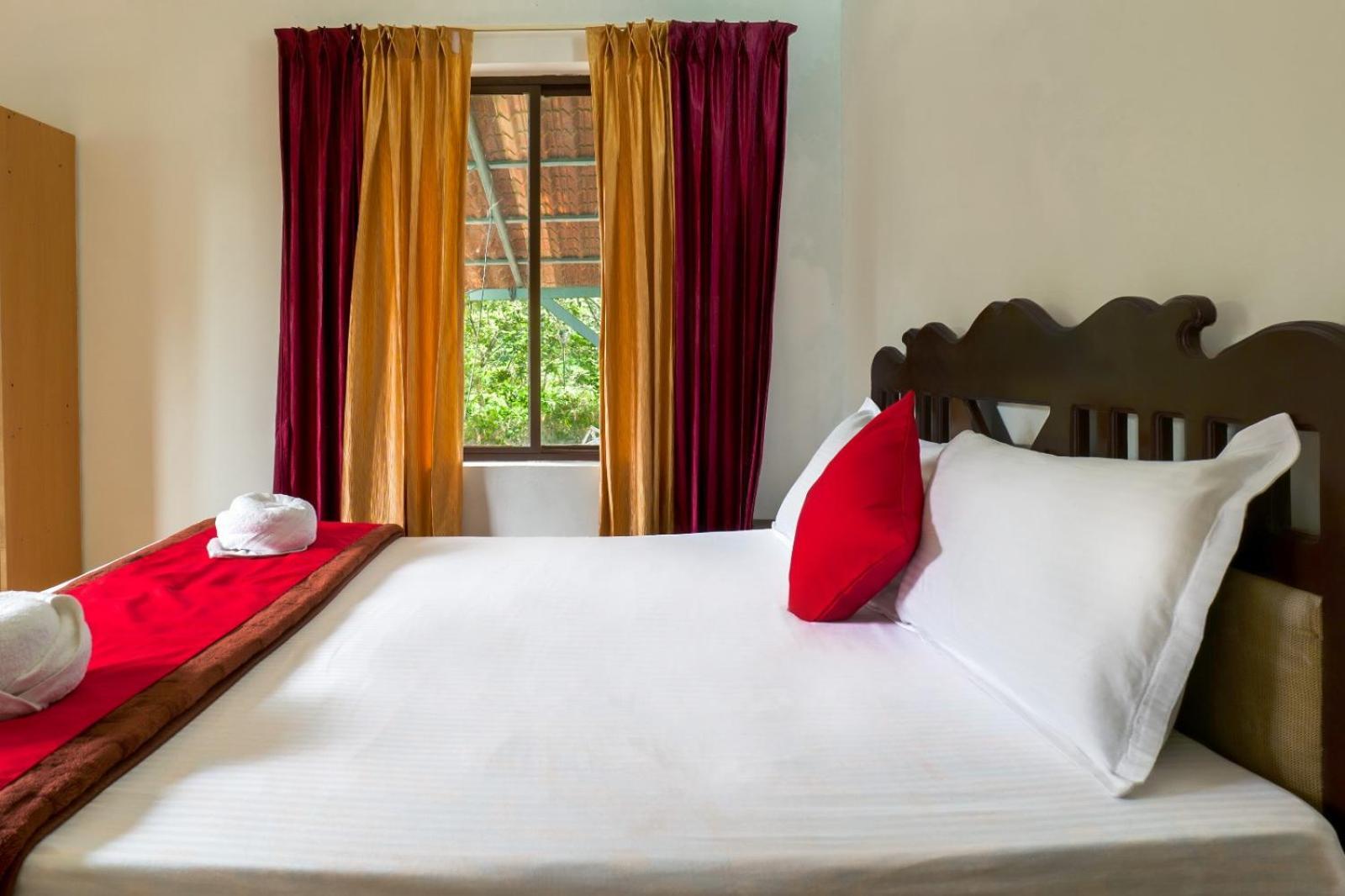 Wild Elephant Resort Kallar Vattiyar Eksteriør billede
