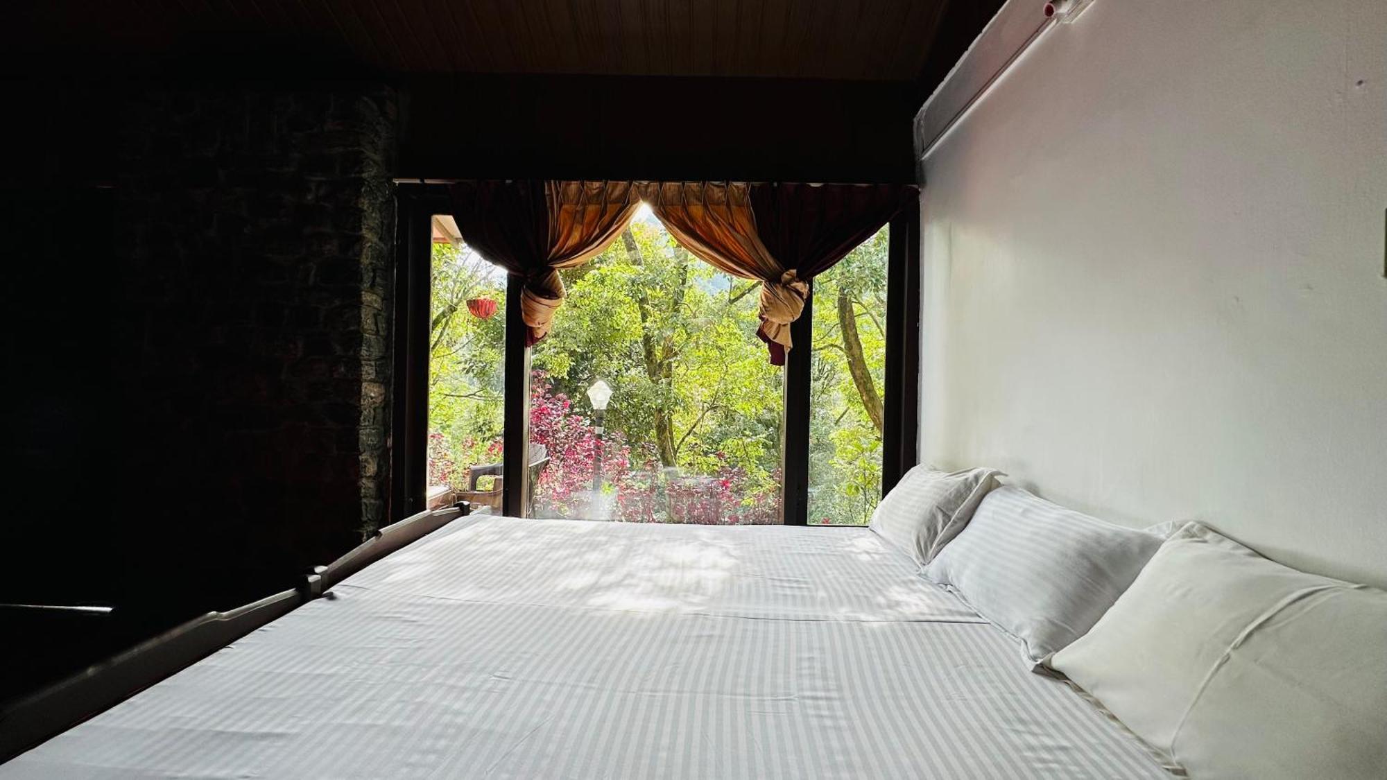 Wild Elephant Resort Kallar Vattiyar Eksteriør billede
